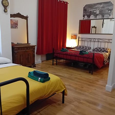 Mirti Subway Apartment Рим Экстерьер фото